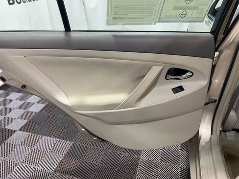 Used 2007 Toyota Camry Hybrid image 19