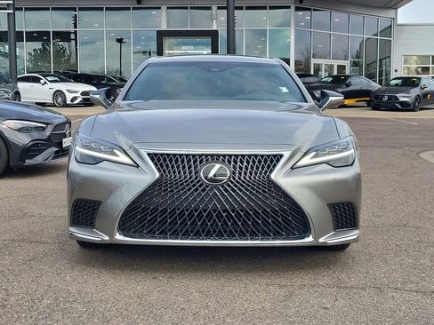 Used 2023 Lexus LS 500 w/ Accessory Package (Z2) image 2