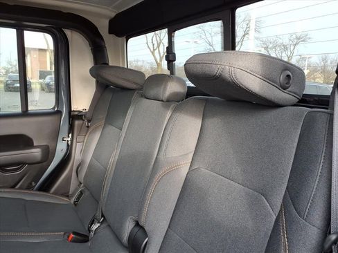 New 2026 Jeep Gladiator Willys image 9