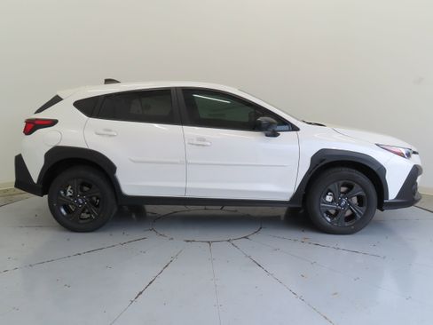 New 2026 Subaru Crosstrek 2.5i AWD/4WD image 2