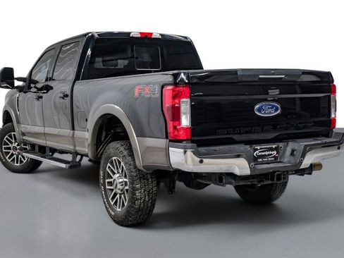 Used 2019 Ford F250 Lariat w/ Lariat Ultimate Package AWD/4WD image 8