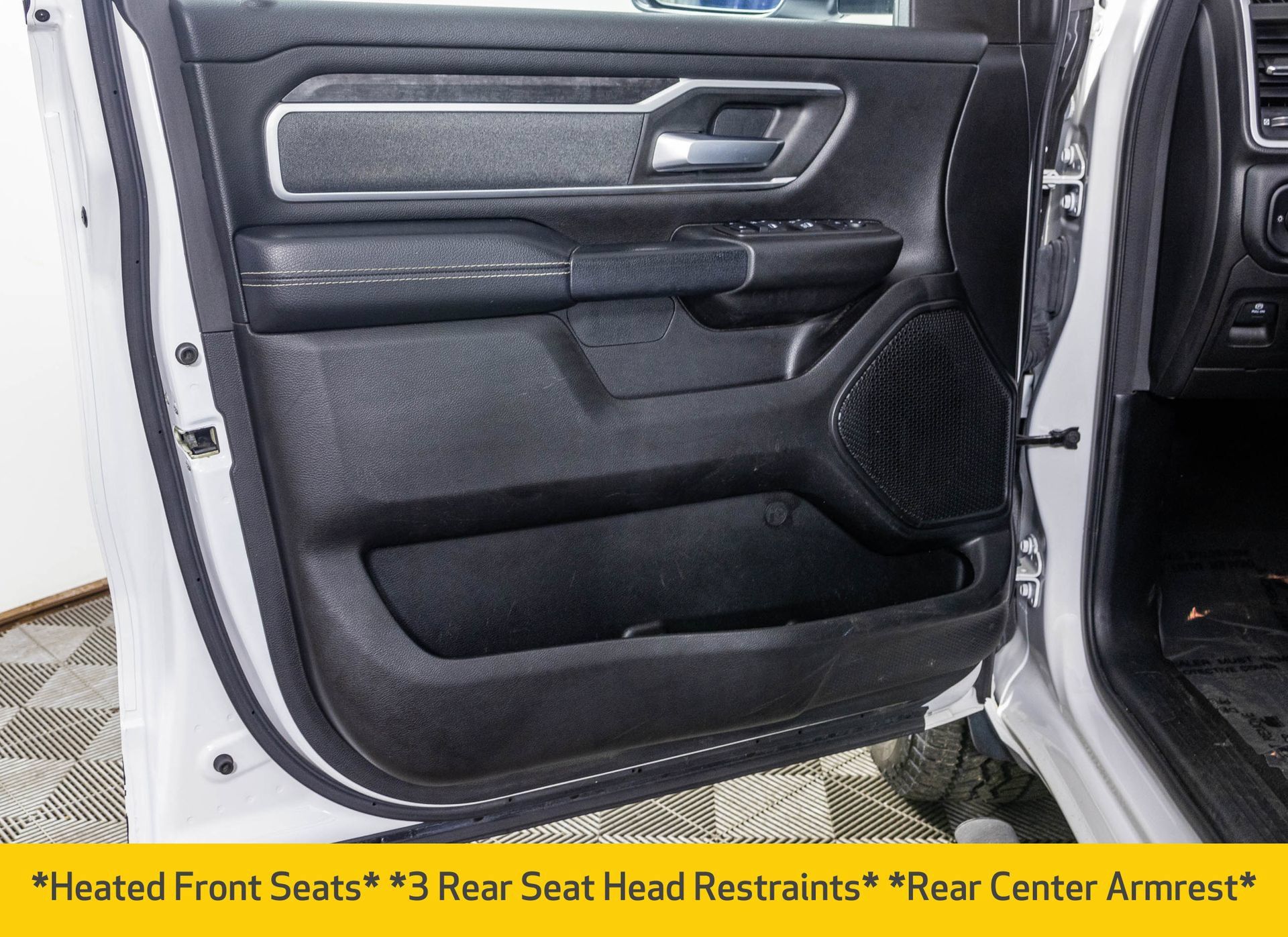 Used 2022 RAM 1500 Big Horn AWD/4WD image 39