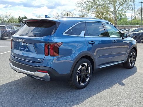 New 2026 Kia Sorento EX AWD/4WD image 3