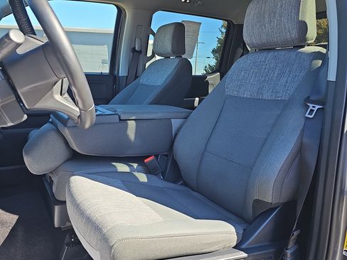 Used 2022 Ford F150 XLT w/ Equipment Group 302A High image 21