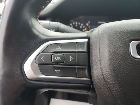 Used 2022 Jeep Compass Limited image 15