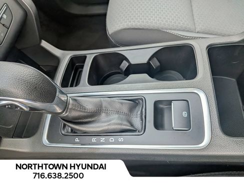 Used 2018 Ford Escape SE FWD image 14