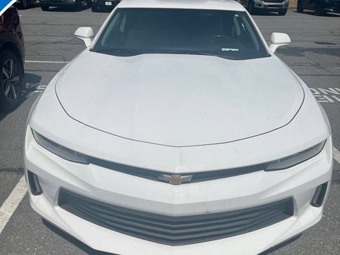 Used 2016 Chevrolet Camaro LT RWD image 1