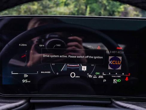 New 2025 Audi Q5 Premium Plus image 26