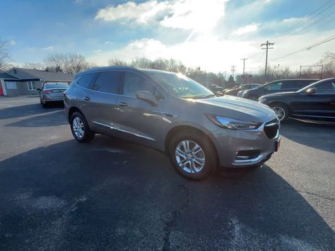 Used 2018 Buick Enclave Premium w/ Trailering Package image 3