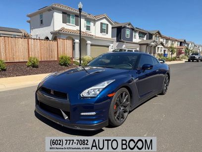 Used 2015 Nissan GT-R Premium