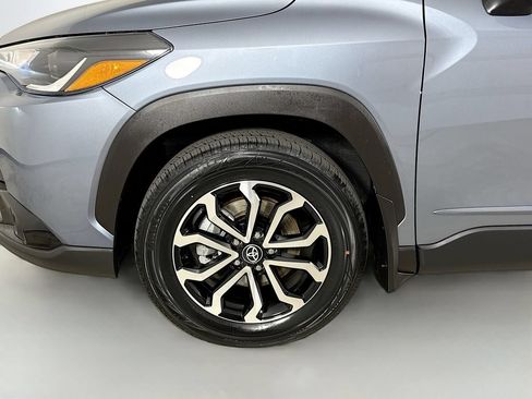 Used 2023 Toyota Corolla Cross AWD Hybrid w/ Moonroof Package image 32