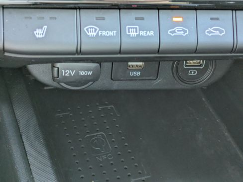 Used 2022 Hyundai Elantra SEL w/ Convenience + Premium Package FWD image 24