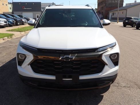 Used 2025 Chevrolet TrailBlazer ACTIV w/ Convenience Package AWD/4WD image 10