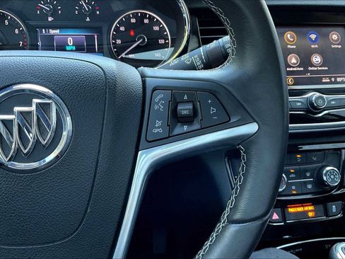 Used 2022 Buick Encore Preferred w/ Safety Package image 20
