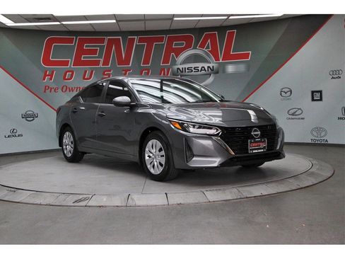 New 2025 Nissan Sentra S image 1