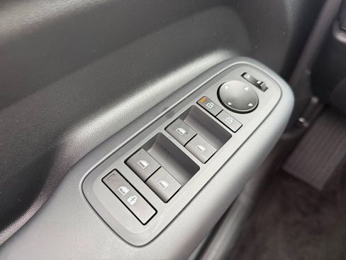 New 2026 Hyundai Santa Fe SE image 25