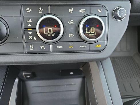 New 2026 Land Rover Defender 110 Trophy Edition AWD/4WD image 25