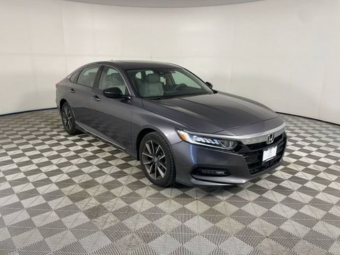 Used 2019 Honda Accord EX image 16