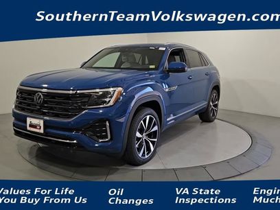New 2025 Volkswagen Atlas Cross Sport SEL Premium R-Line