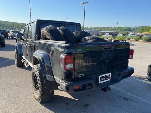 Used 2021 Jeep Gladiator Sport AWD/4WD image 4