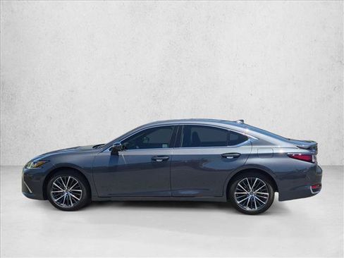 Used 2025 Lexus ES 300h w/ Premium Package FWD image 8