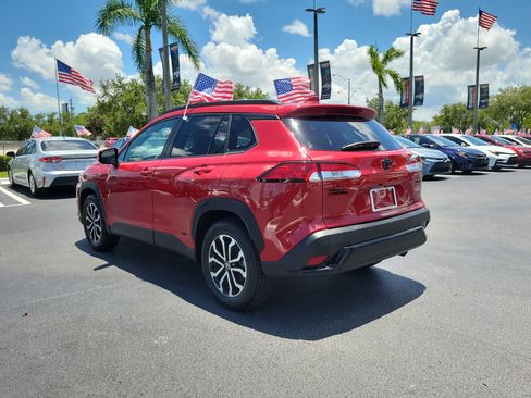 Used 2023 Toyota Corolla Cross AWD Hybrid image 8