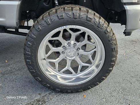 Used 2024 Ford F350 Limited image 12