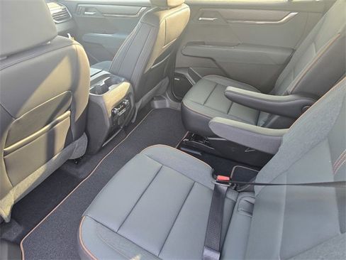 New 2026 GMC Acadia AT4 image 11