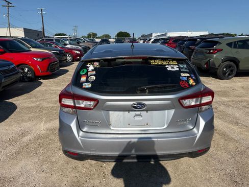 Used 2017 Subaru Impreza 2.0i AWD/4WD image 13