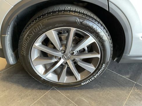 Certified 2025 Acura MDX w/ Technology Package image 8