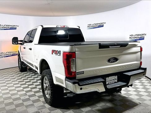 Used 2018 Ford F250 Lariat w/ Chrome Package AWD/4WD image 8