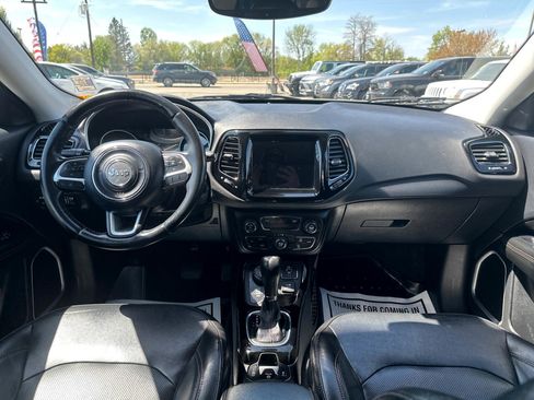 Used 2019 Jeep Compass Limited image 17