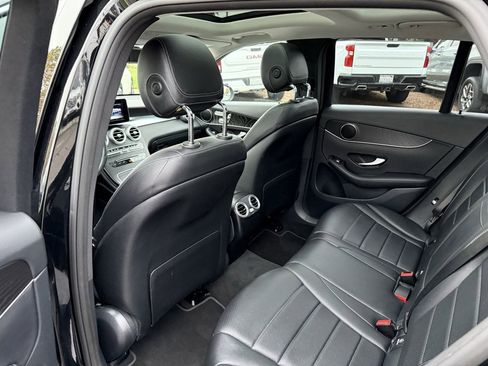Used 2017 Mercedes-Benz GLC 300 4MATIC image 23