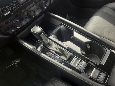 Used 2023 Honda Accord Touring image 22