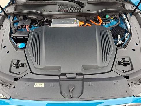 Used 2019 Audi e-tron Prestige image 34