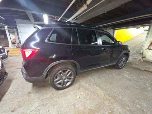 Used 2023 Honda Passport EX-L image 3