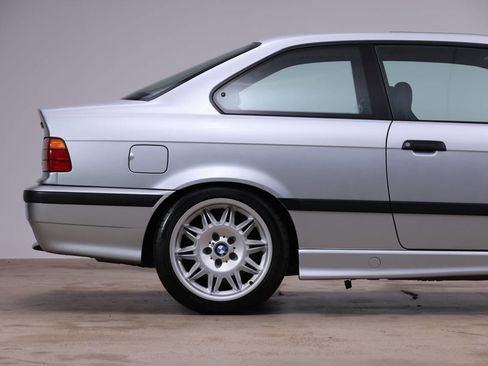 Used 1998 BMW M3 Coupe image 27