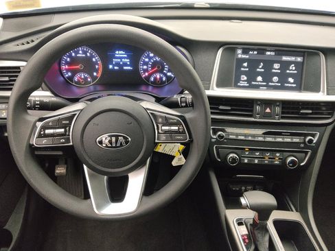 Used 2020 Kia Optima LX FWD image 22