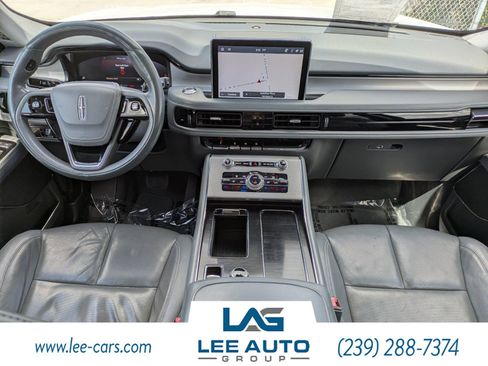 Used 2021 Lincoln Aviator Reserve w/ Elements Package Plus image 13
