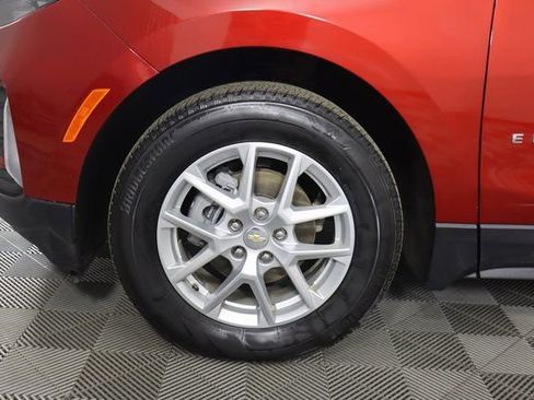 Used 2024 Chevrolet Equinox LT image 17
