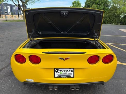 Used 2013 Chevrolet Corvette Convertible RWD image 7