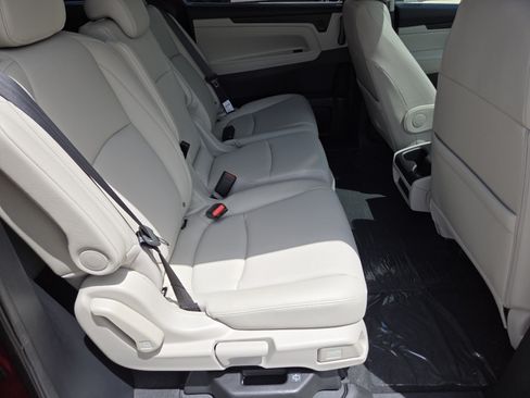 New 2026 Honda Odyssey EX-L image 24