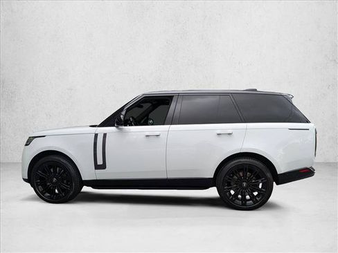 Certified 2025 Land Rover Range Rover Autobiography AWD/4WD image 9