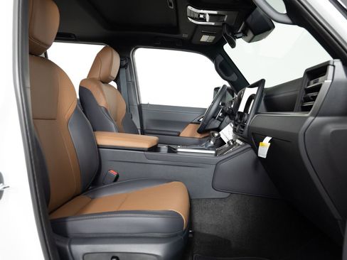 Used 2026 Lexus GX 550 image 27