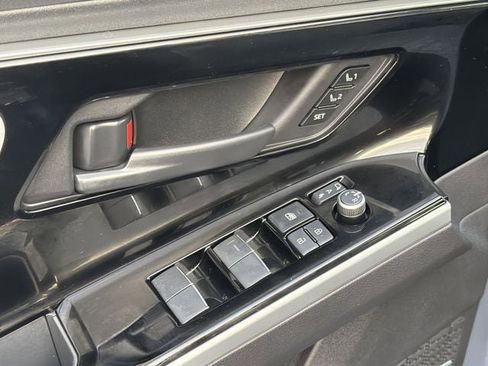 Certified 2024 Subaru Solterra Touring w/ Touring Package image 31