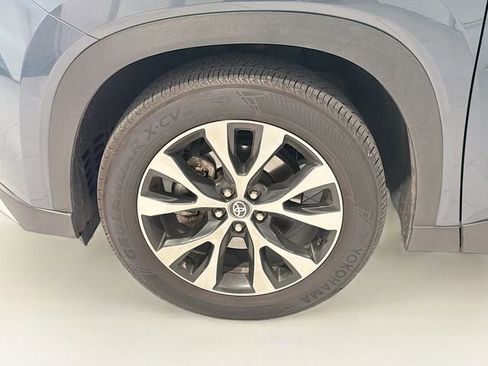 Used 2024 Toyota Grand Highlander AWD Hybrid image 26