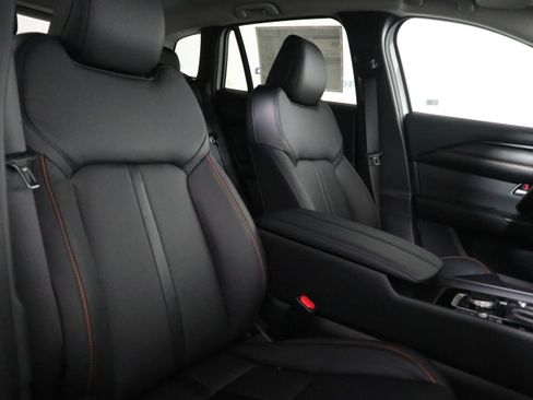 New 2026 MAZDA CX-50 AWD 2.5 S w/ Premium Package image 17