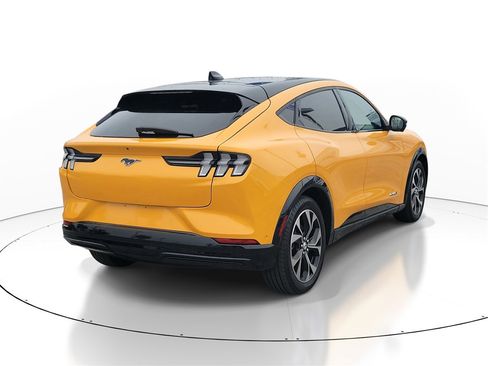 Used 2022 Ford Mustang Mach-E Premium image 4