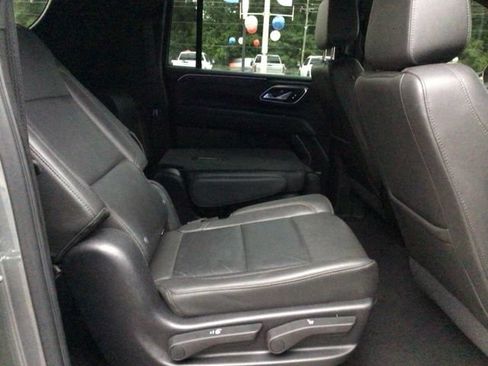 Used 2021 Chevrolet Suburban Z71 AWD/4WD image 18