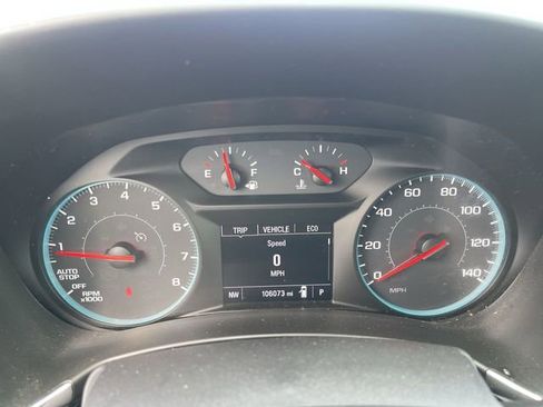 Used 2018 Chevrolet Equinox LT FWD image 15